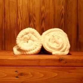 sauna towels e1497498155242